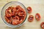 Delicious homemade tomato for the winter, quickly and easily