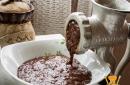 Печеночный торт из говяжьей печени – пошаговый рецепт с фото приготовления в домашних условиях