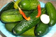 Is it possible to pickle cucumbers in stainless steel