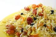 Pilaf with dried fruits: don't forget the important details!