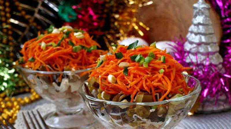 Салаты с копченой курицей и корейской морковью — самые лучшие рецепты Салат с морковкой по корейски и копченой