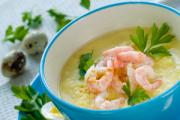 Cheese soup with shrimp - you'll lick your fingers!