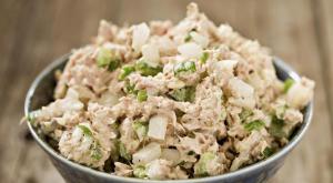 Pollock salad - a recipe for “delicious” weight loss!