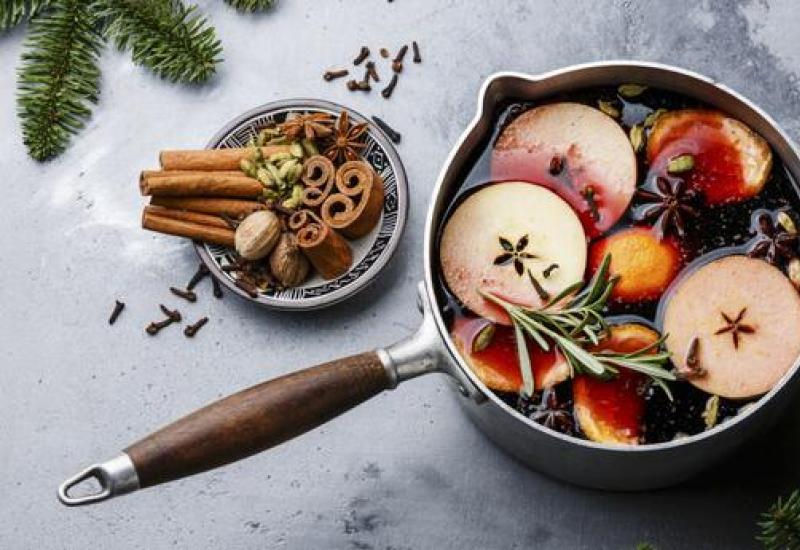 Classic mulled wine recipe: cooking at home